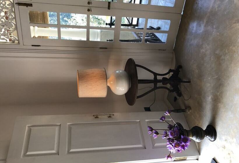 فندق Jansens Bungalow Sinharaja