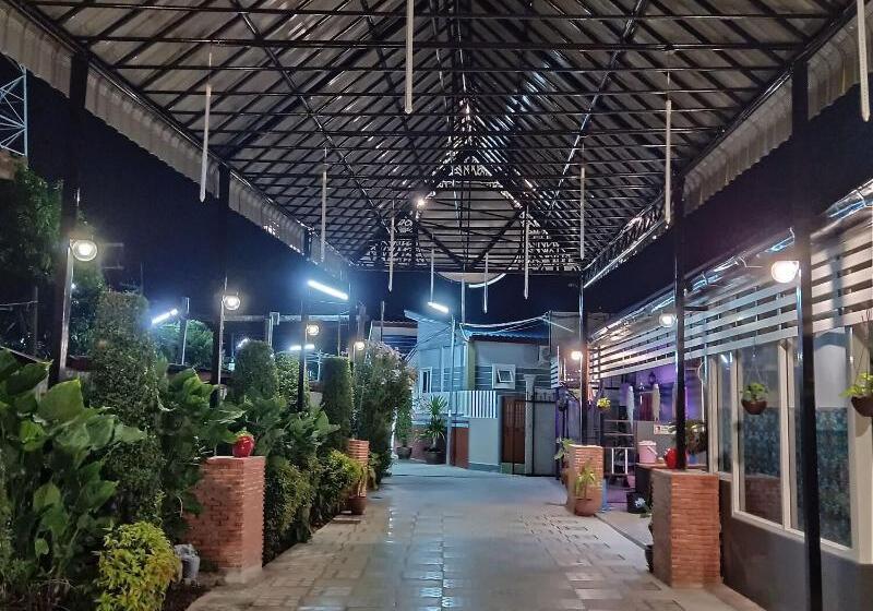 فندق Jumbo Villa Homestay And Resort