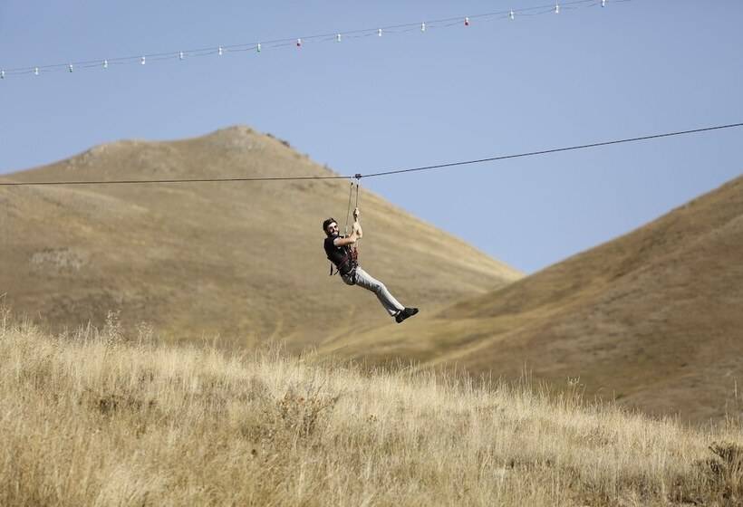 فندق Kapsi Dzor Resort