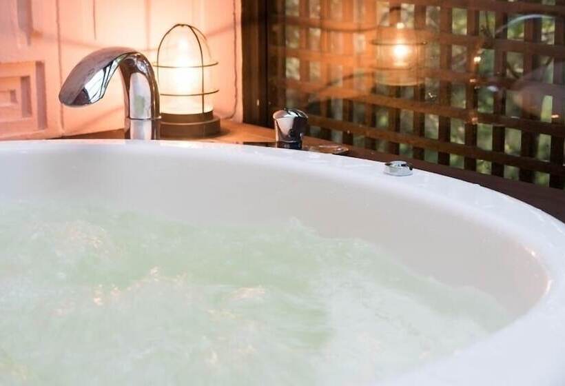 בית מלון כפרי Koyaru Forest Garden