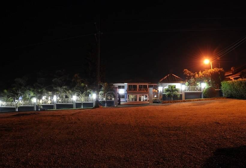 فندق Mount Pleasant Inns & Apartment