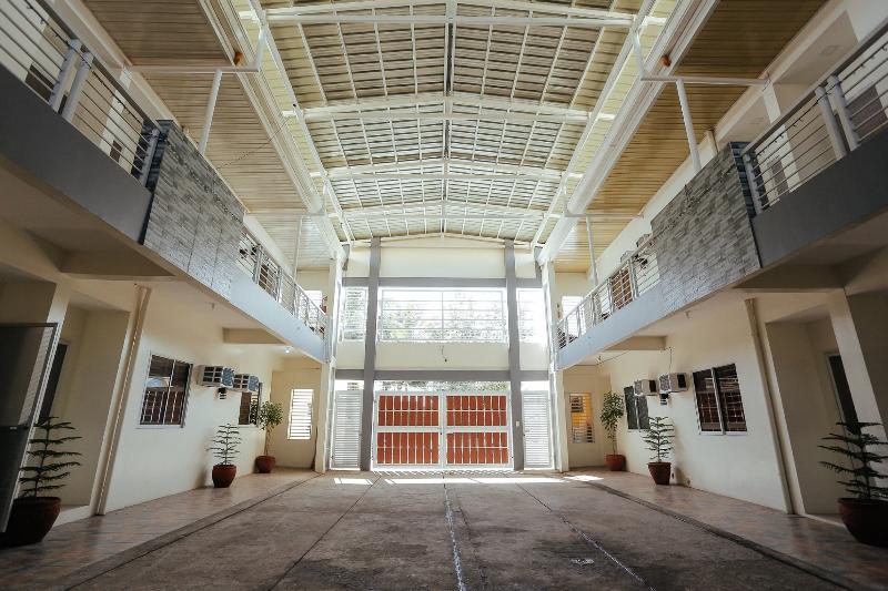 فندق Ljenj Apartelle