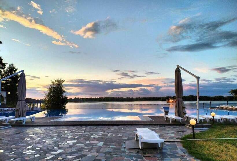 酒店 Perlyna Resort