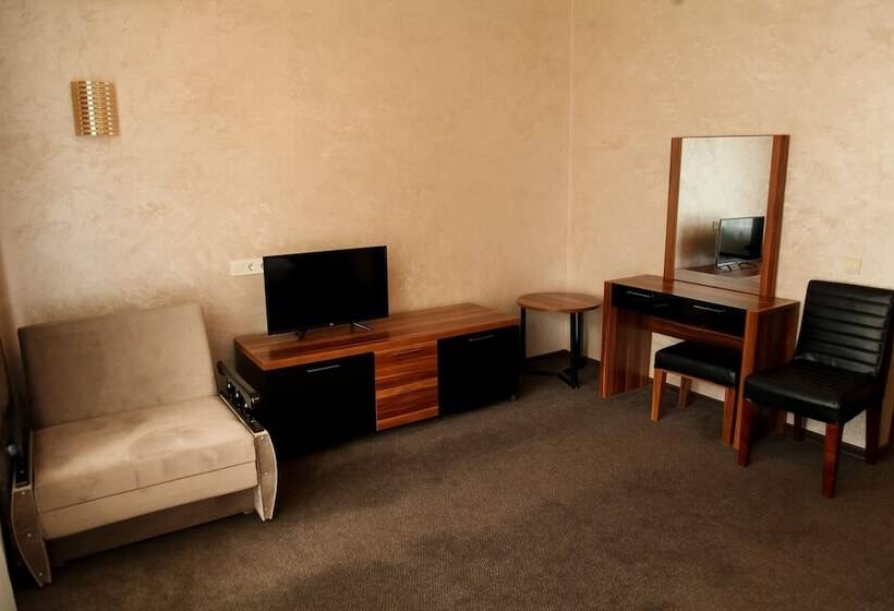 酒店 Perlyna Resort