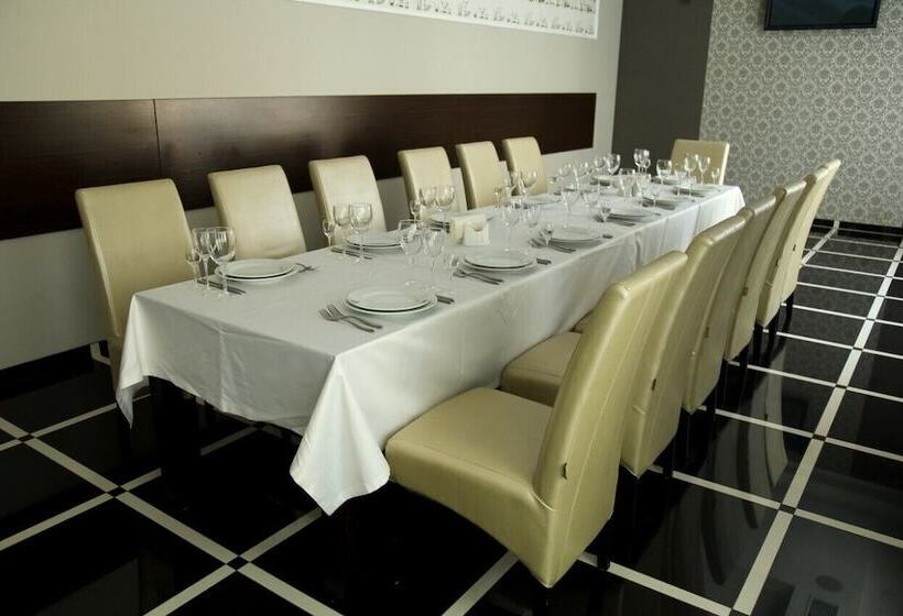 酒店 Perlyna Resort