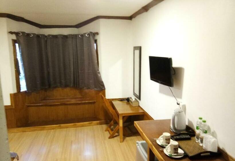 בית מלון כפרי Pruksa Garden