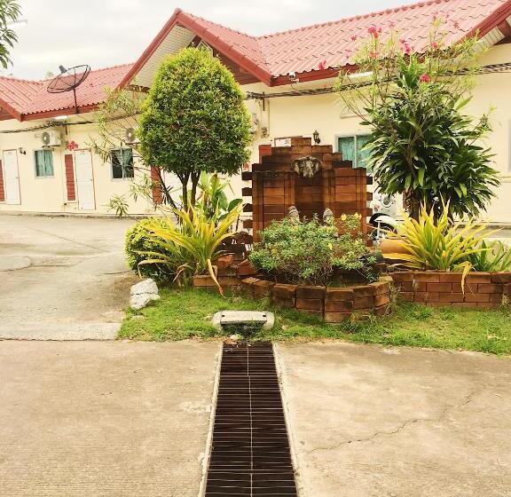 בית מלון כפרי Purinplace