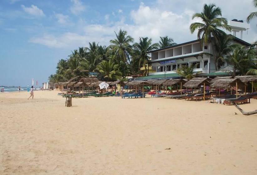 호텔 Ritas & Beach Restaurant