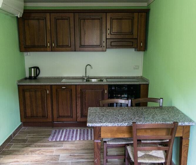 فندق ريفى Agriturismo Cornali