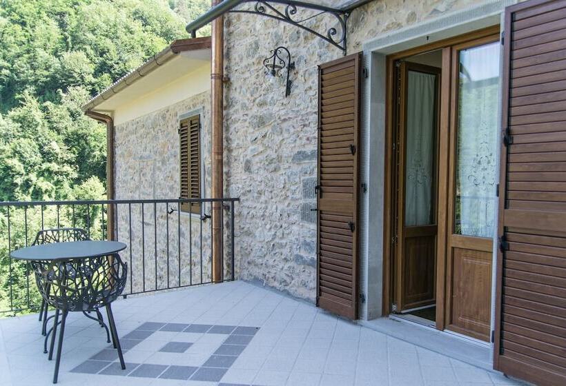 בית מלון כפרי Agriturismo Cornali