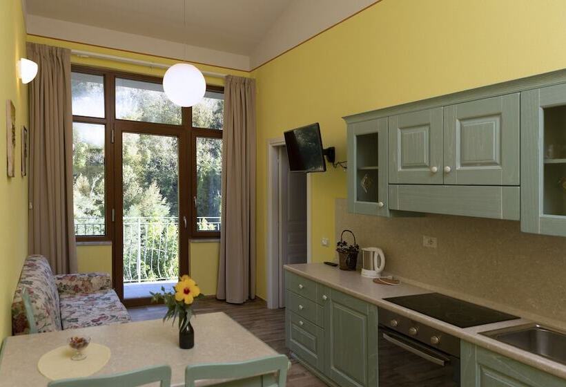 בית מלון כפרי Agriturismo Cornali