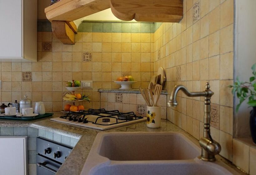 בית מלון כפרי Agriturismo Il Roccolo