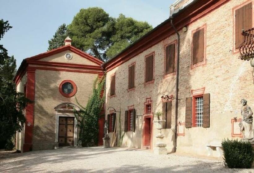 בית מלון כפרי Agriturismo La Marazzana