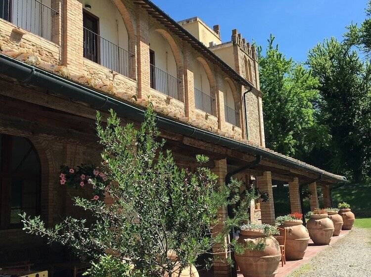 田舎風ホテル Agriturismo Villetta Di Monterufoli