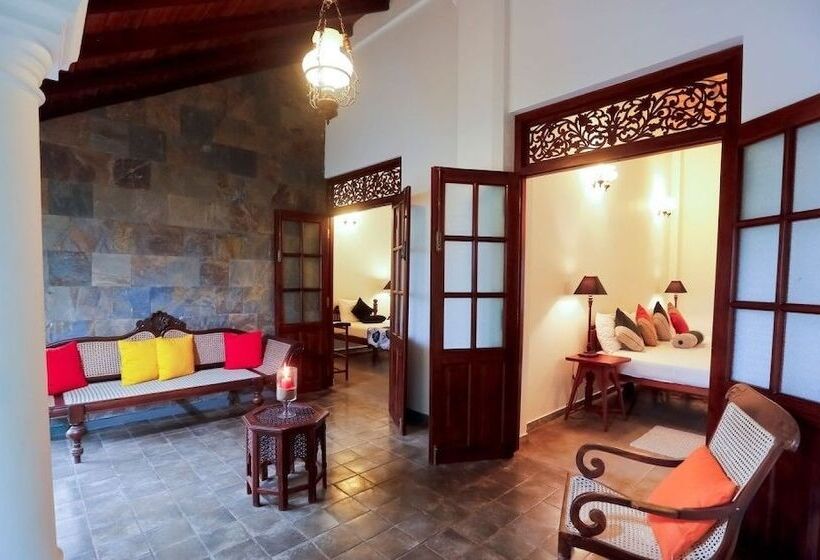 בית מלון כפרי Sanctuary Lodge