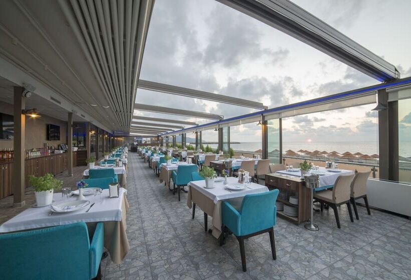 בית מלון כפרי Sanli Beach Resort