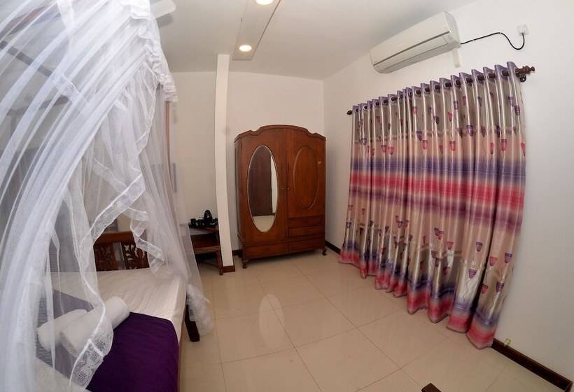 Отель Sea Princess