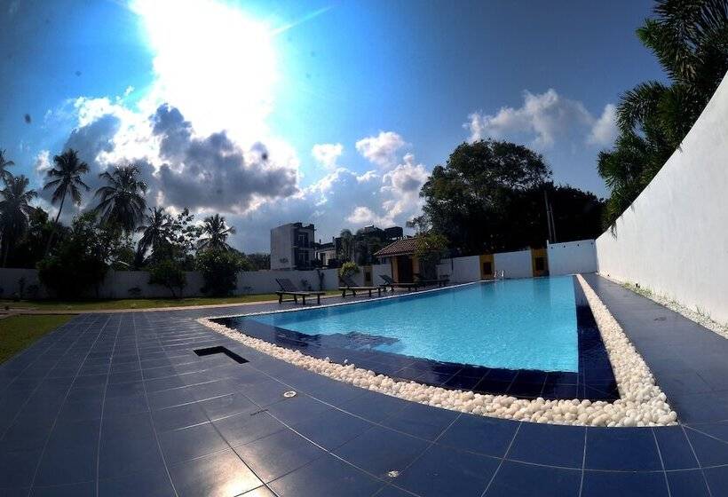 Отель Sea Princess