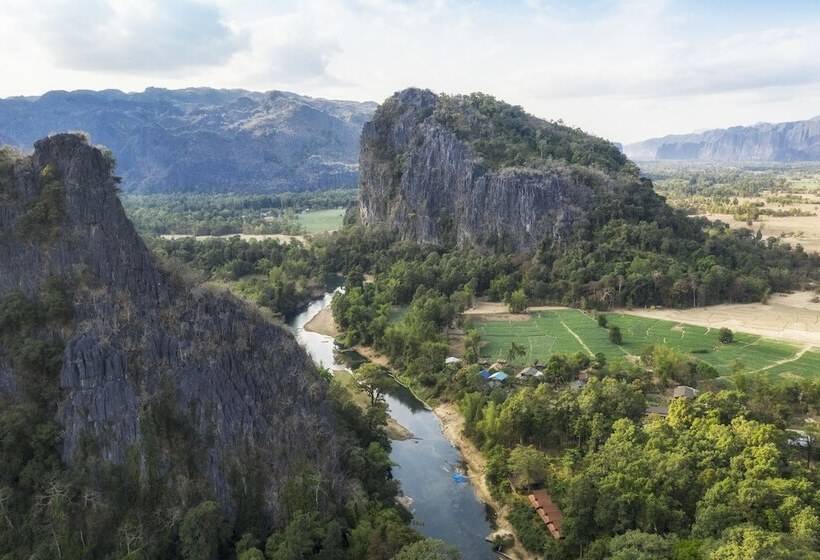 ホテル Springriver Resort