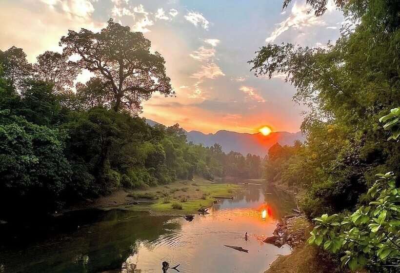 ホテル Springriver Resort