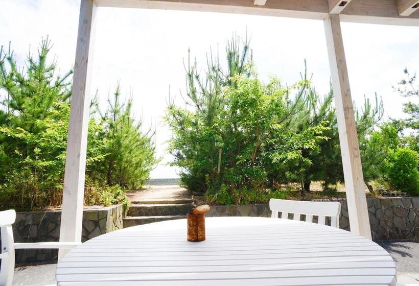 בית מלון כפרי The Bonds