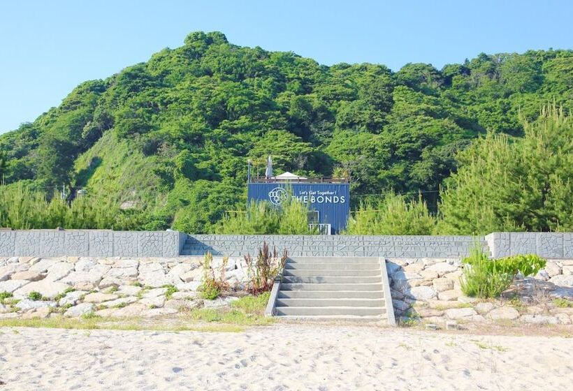 בית מלון כפרי The Bonds