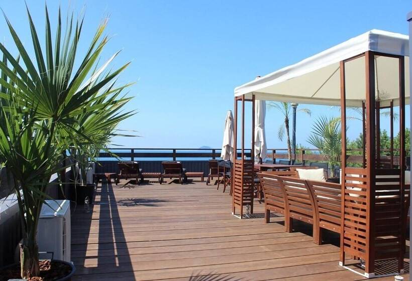 בית מלון כפרי The Bonds