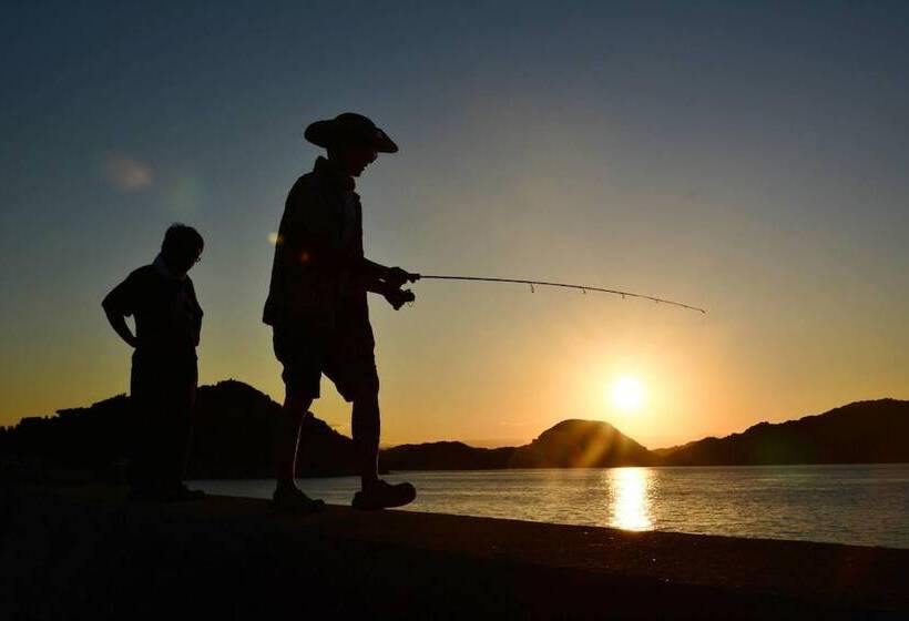 בית מלון כפרי The Bonds