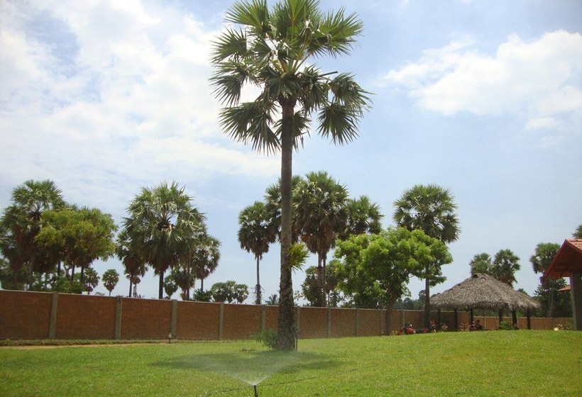 호텔 Thompukandam Village Resort