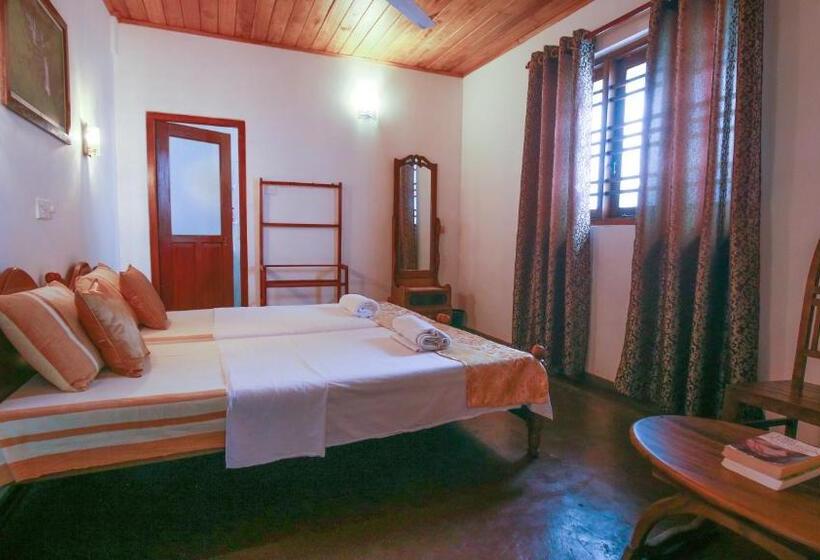 Отель Villa 468   Hikkaduwa