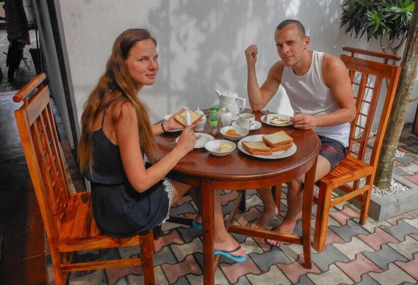 Отель Villa 468   Hikkaduwa