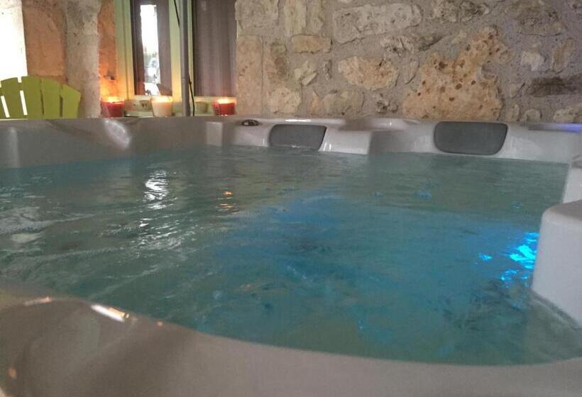 Le Mas Des Papillons Chambre D Hôtes B&b