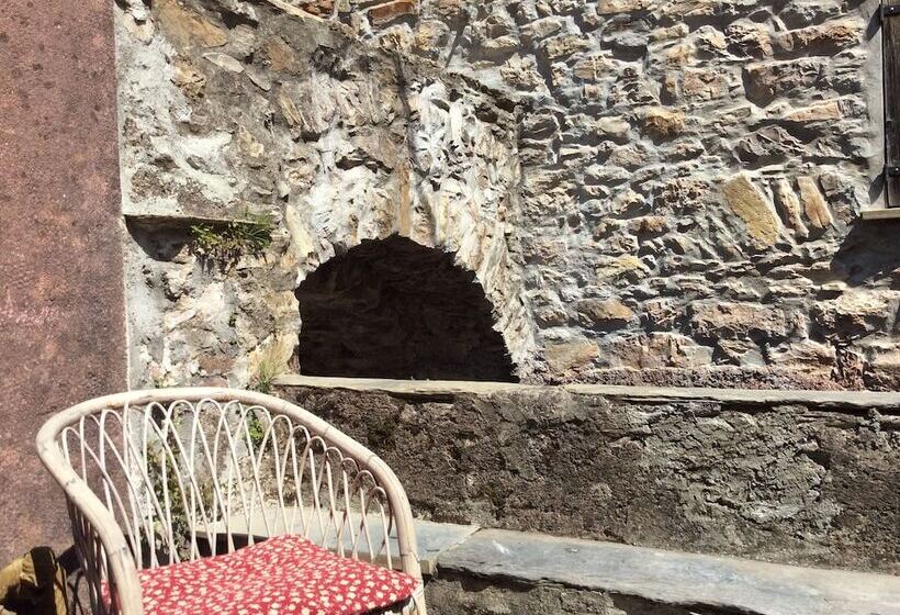 Medieval Village B&b