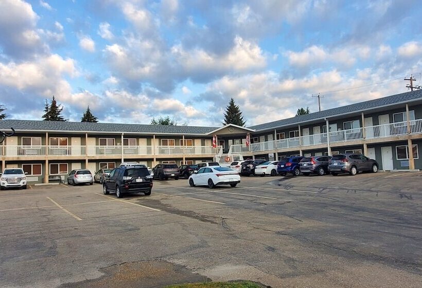 فندق على الطريق Shoreside Inn & Suites