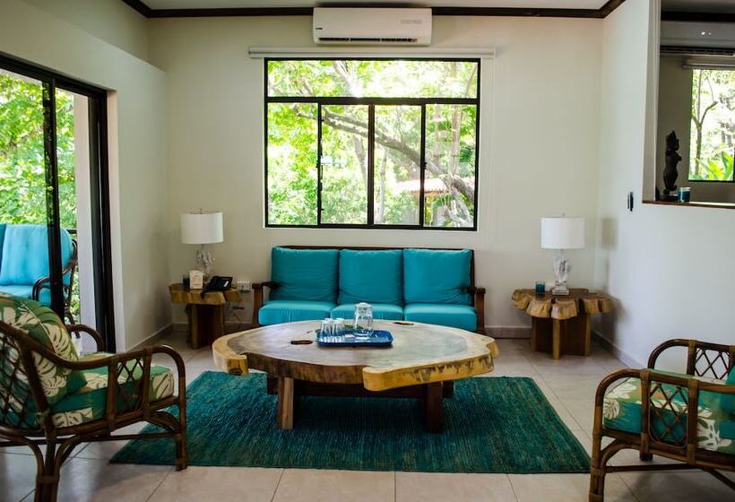 Paraiso Escondido Hotel Villas & Resort