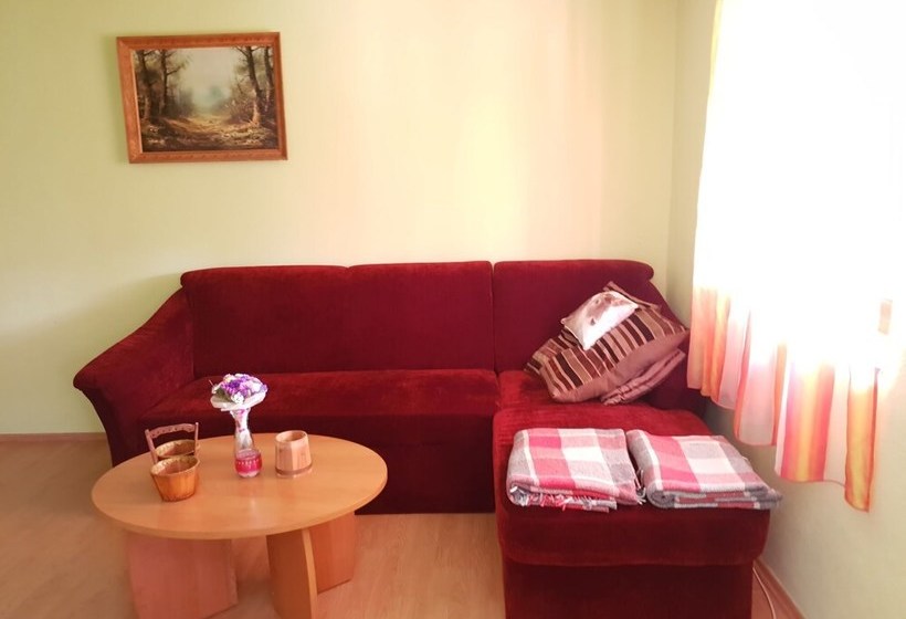 Peaceful Cottage In Stikada With Garden