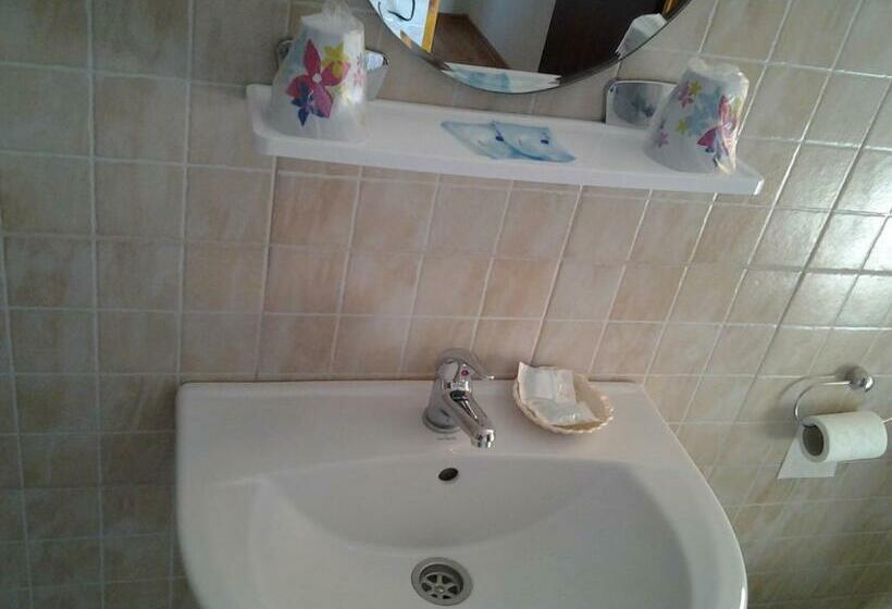 פנסיון Vilele Brise De Mer