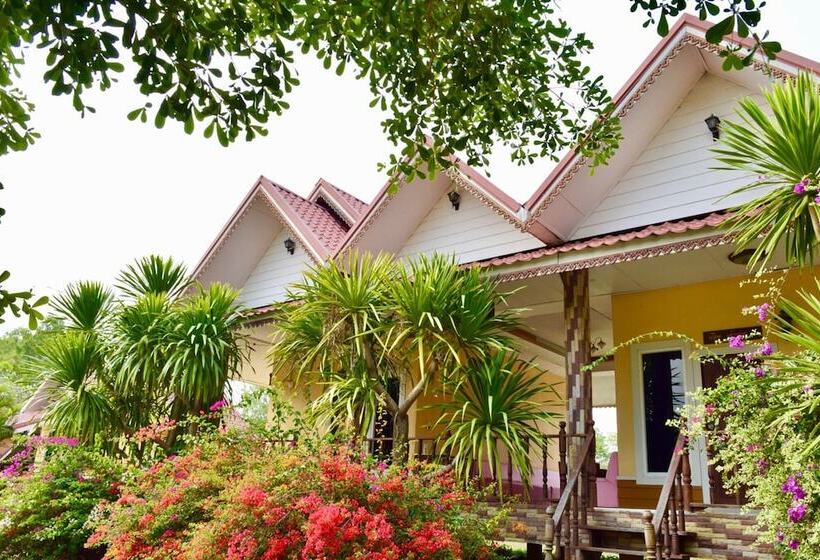 Rachiga Hotel Grand Resort