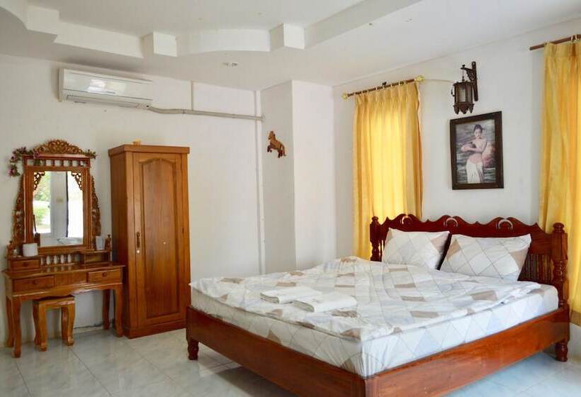 Rachiga Hotel Grand Resort