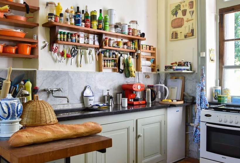 דירת נופש Former Train Station With Private Heated Swimming Pool And Fantastic Garden!