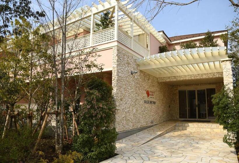 אתר נופש Koyarunosato Doggys Island