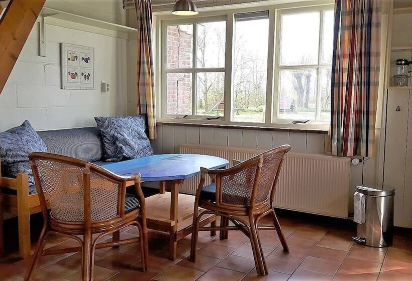 リゾートホテル Recreatiebedrijf De Koevoet