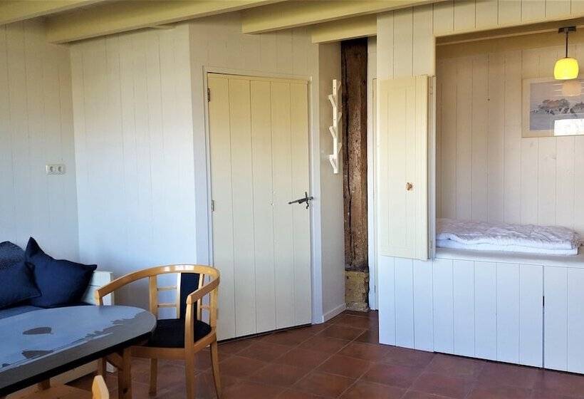 リゾートホテル Recreatiebedrijf De Koevoet