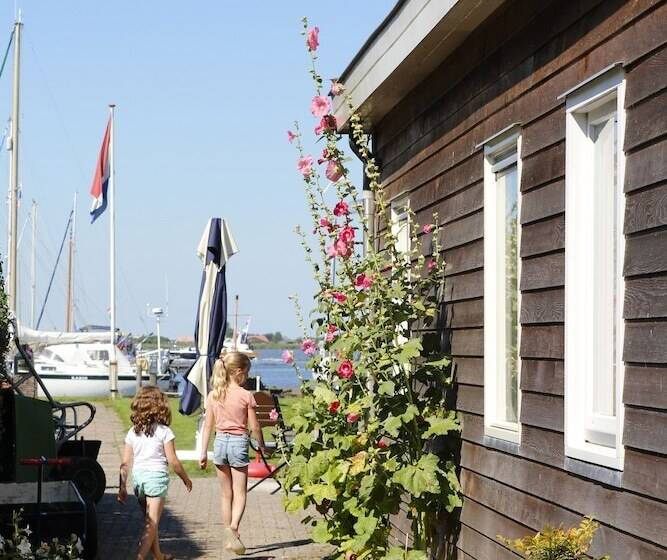 渡假胜地  Recreatiebedrijf De Koevoet