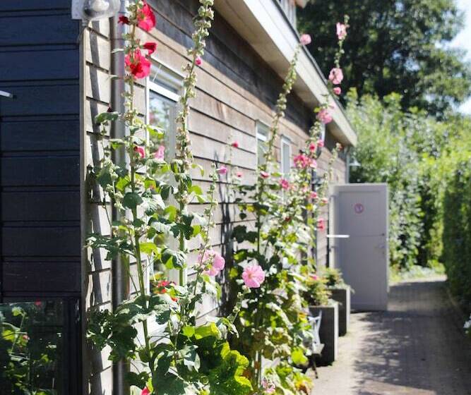 渡假胜地  Recreatiebedrijf De Koevoet