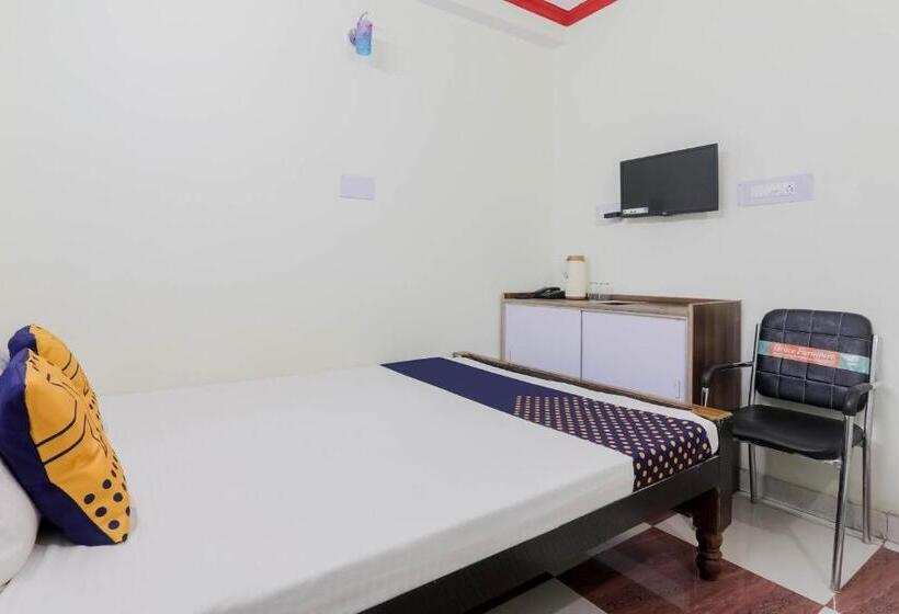 Spot On Hotel Sri Hari