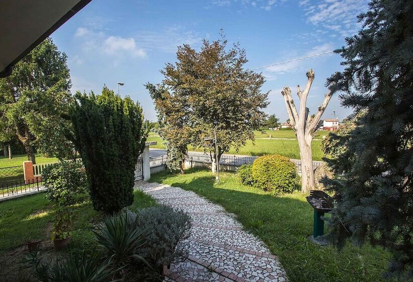 Villa Berra B&b Riva Del Po