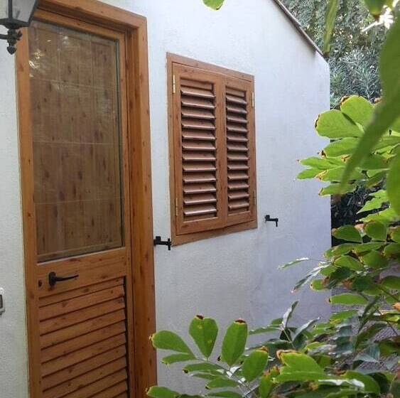 Villa Il Glicine Bed & Breakfast