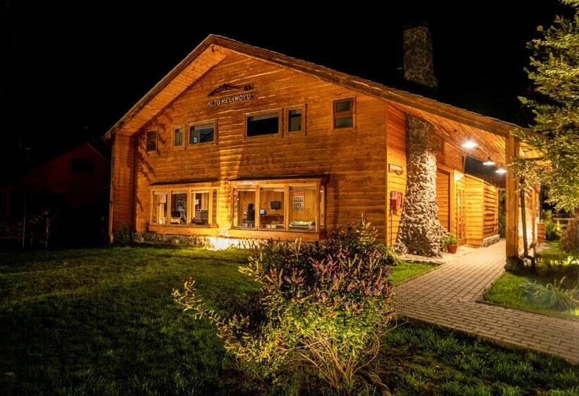 민박 Alto Melimoyu Hotel & Patagonia