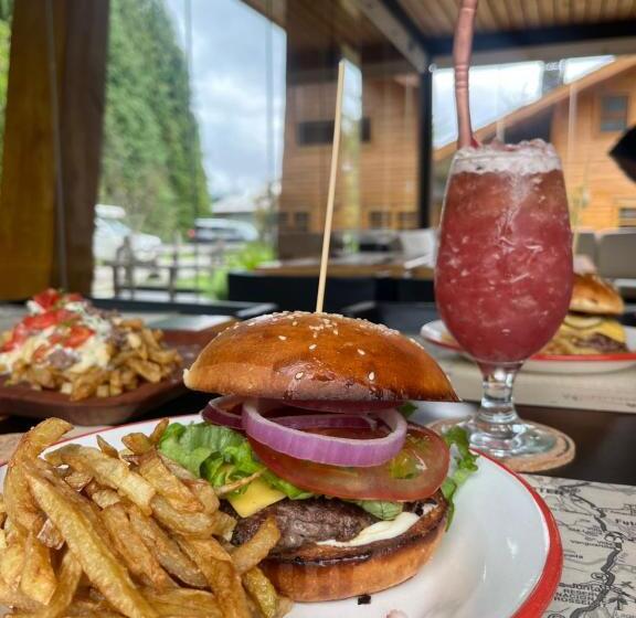 민박 Alto Melimoyu Hotel & Patagonia